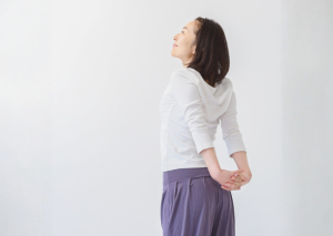 猫背 整体 整骨院